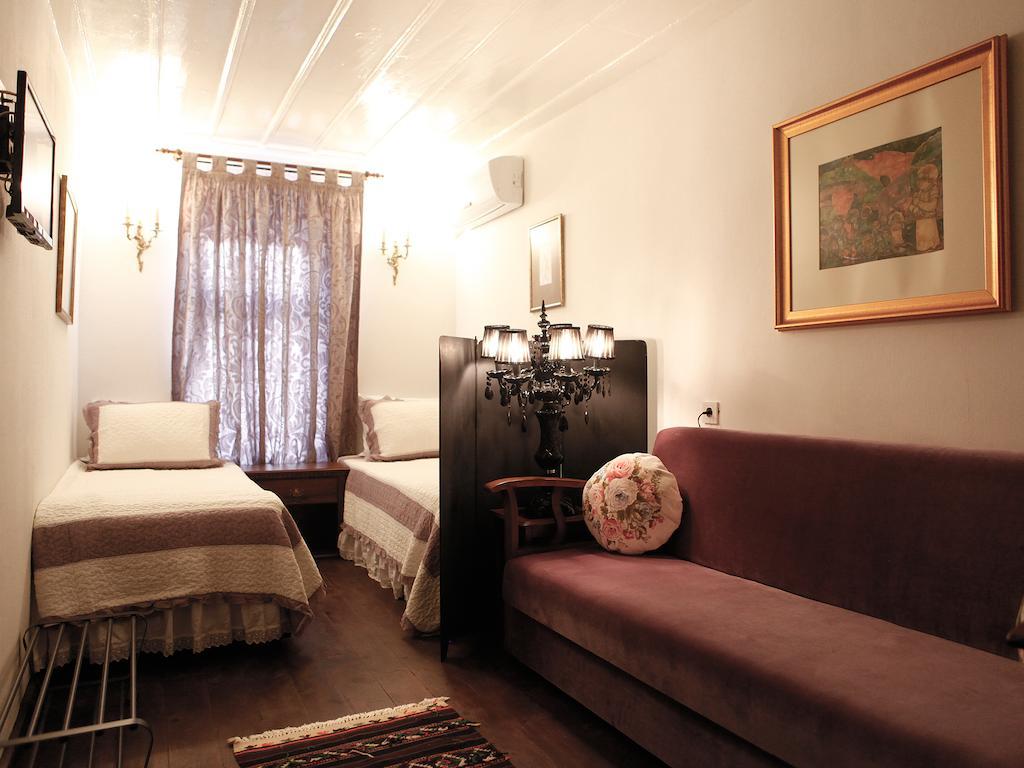 Marjolaine Hotel Ayvalı Quarto foto