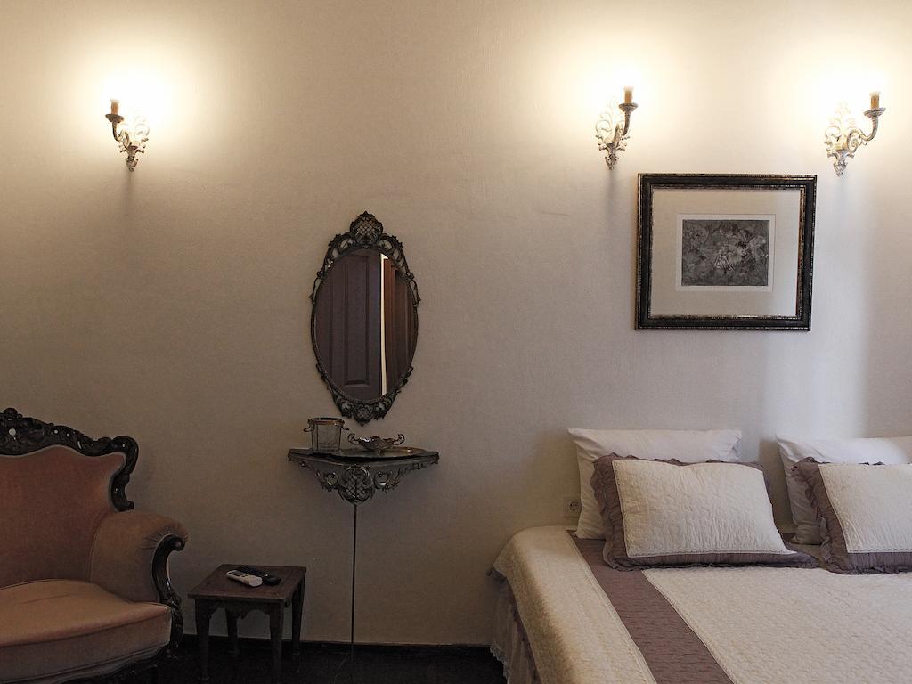 Marjolaine Hotel Ayvalı Quarto foto