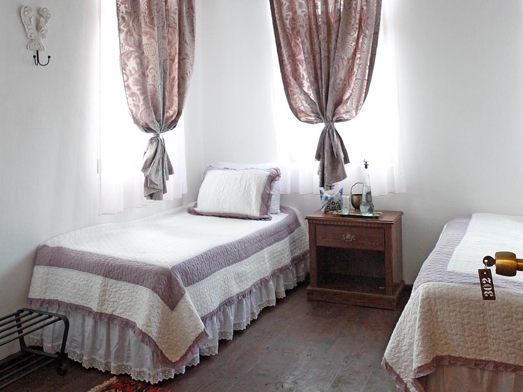 Marjolaine Hotel Ayvalı Quarto foto